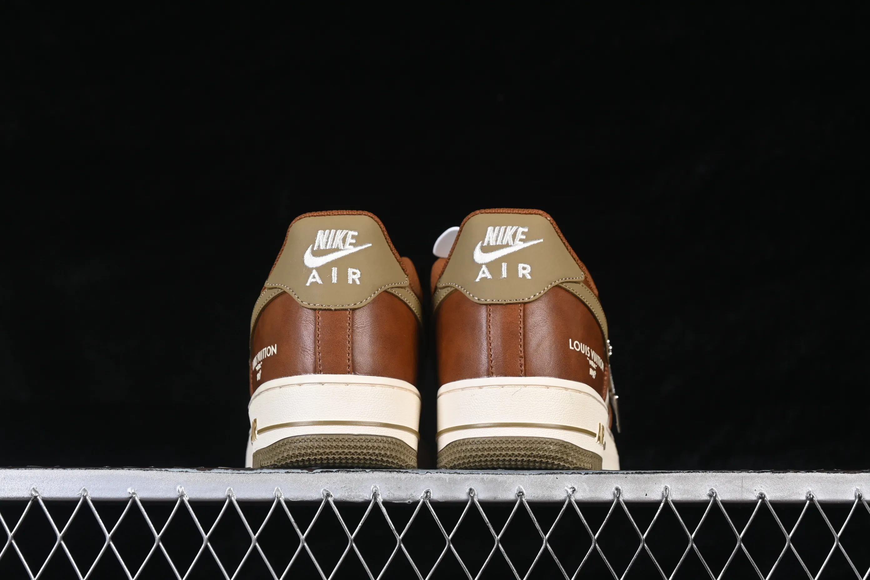 All Categories Nk Air Force 1 Air Force Series Nk Air Force 1 Low Air Force Low Nike Air Force 1'07 Low Joint White Brown Mocha Air Force One Low Casual Shoes NH0601-590